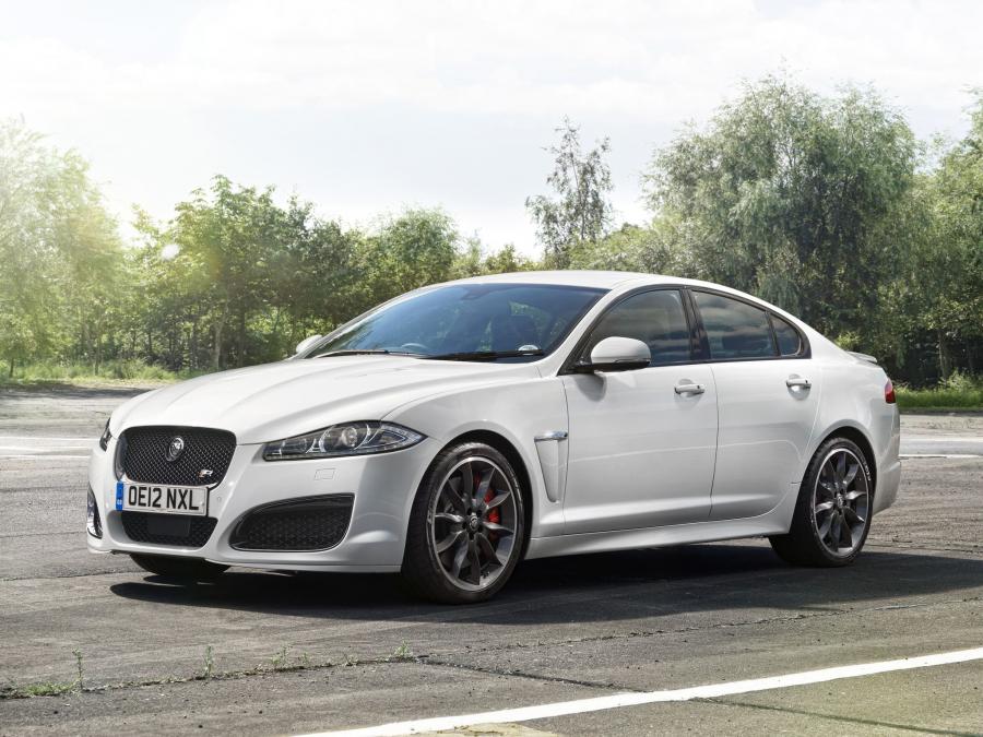  Jaguar XFR Speed Pack 2012 года  (UK) (фото 1 из 4)